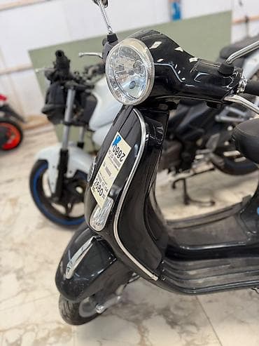 водный скутер: Vespa Из Японии без пробега по Кыргызстану год 2012 125 куб в — 2