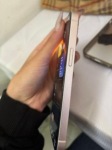 iphone 12 lalafo: IPhone 13, Розовый — 3