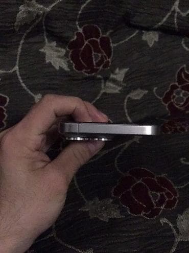 Poco: IPhone 15 Pro Max, Б/у, 256 ГБ, Серебристый, Чехол, Кабель, 87 % — 7