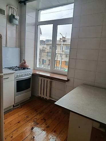 квартира бишкек аламүдүн 1: 1 бөлмө, Менчик ээси, Чогуу жашоосу жок, Жарым -жартылай эмереги бар — 2