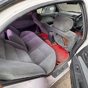 капот виш: Nissan Cefiro: 1997 г., 2 л, Автомат, Седан — 3