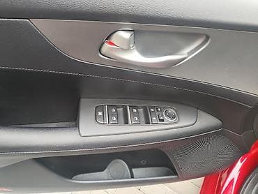 Продажа авто: Kia K3: 2018 г., 1.6 л, Автомат, Бензин, Седан — 8