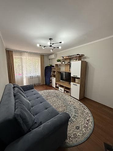 Продажа квартир: 2 комнаты, 42 м², Золотой квадрат Индивидуалка, 2 этаж, Косметический ремонт — 2