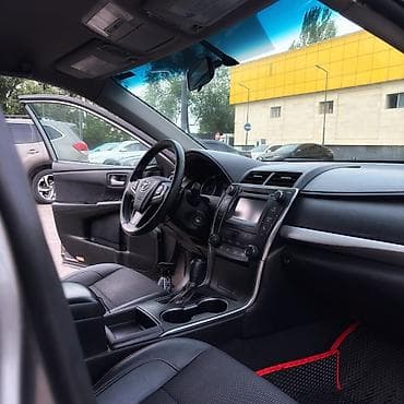 для камри: Toyota Camry: 2017 г., Автомат — 6