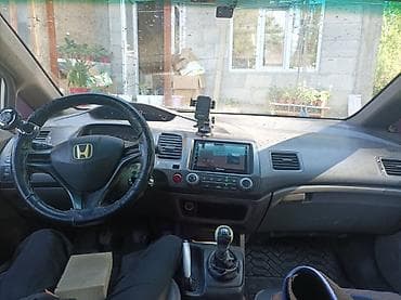 byd plus: Honda Civic: 2006 г., 1.8 л, Бензин, Седан — 5