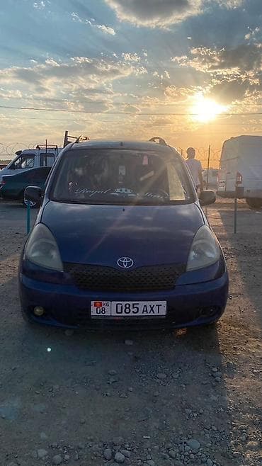 toyota vitz rs: Toyota Yaris Verso: 2000 г., 1.3 л, Механика, Бензин, Минивэн — 3