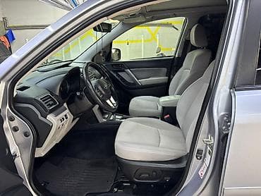 малолитражки на автомате: Subaru Forester: 2017 г., 2.5 л, Автомат, Бензин — 6
