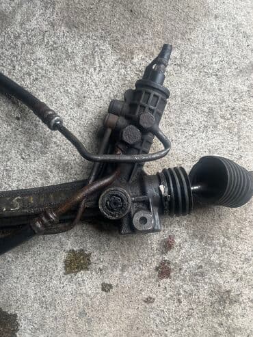 куплю рулевую рейку: Рулевая рейка BMW 2010 г., Б/у, Оригинал — 2