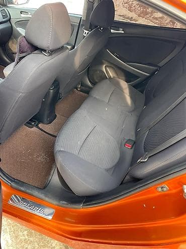 mazda 2: Hyundai Solaris: 2014 г., 1.6 л, Автомат, Бензин, Седан — 5