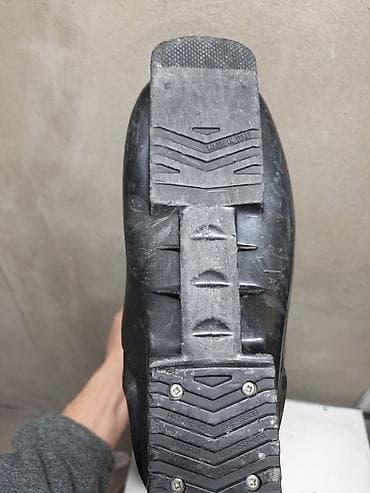 лыжи цена: Salomon, Для подготовленных склонов, С креплениями, Б/у — 6