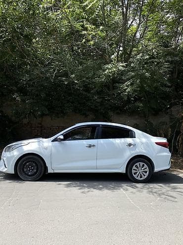 mazda cronos: Kia Rio: 2019 г., 1.6 л, Автомат, Бензин, Седан — 5