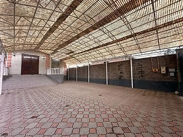 Үйдү ижарага алам: 300 м², 6 бөлмө, Жылытылган, Жылуу пол, Брондолгон эшиктер — 3