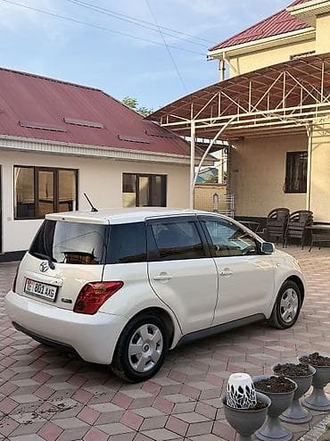 corolla 2004: Toyota Ist: 2004 г., 2 л, Автомат, Бензин, Седан — 3