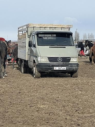 155 13: Mercedes-Benz Спринтер: 1998 г. — 1