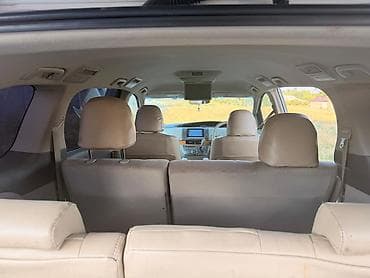Toyota Estima: 2010 г., 2.4 л, Вариатор, Бензин, Минивэн — 7