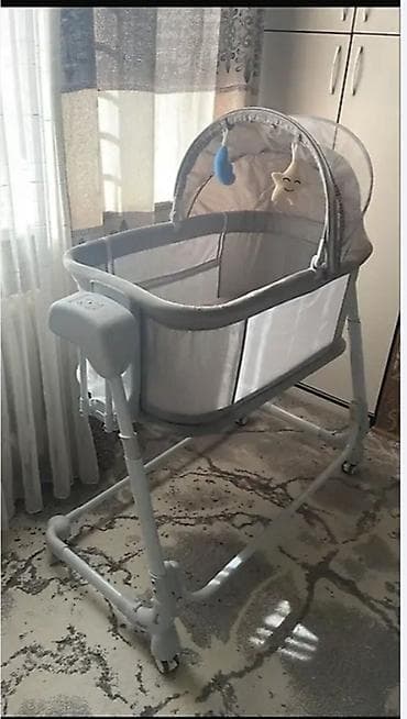 Детская электронная колыбель-люлька с автоматическим укачиванием(один