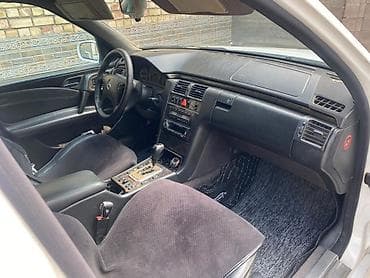 обмен на электро: Mercedes-Benz E-Class: 1996 г., 5.4 л, Автомат, Бензин, Седан — 7