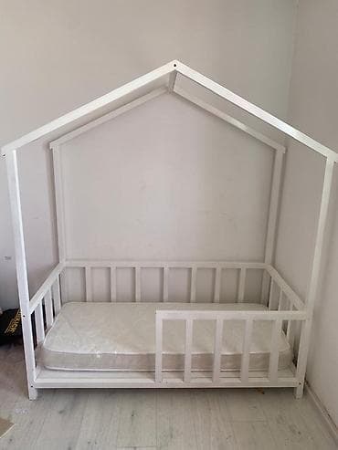 Лак жана боёк материалдары: Детская кровать-домик с бортиками - Конструкция в виде домика — 1