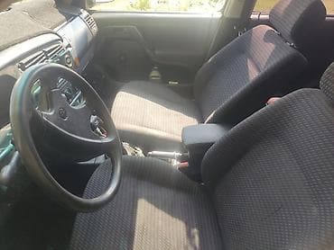 daf 2001: Volkswagen Golf: 1992 г., 1.8 л, Механика, Бензин, Хэтчбэк — 5