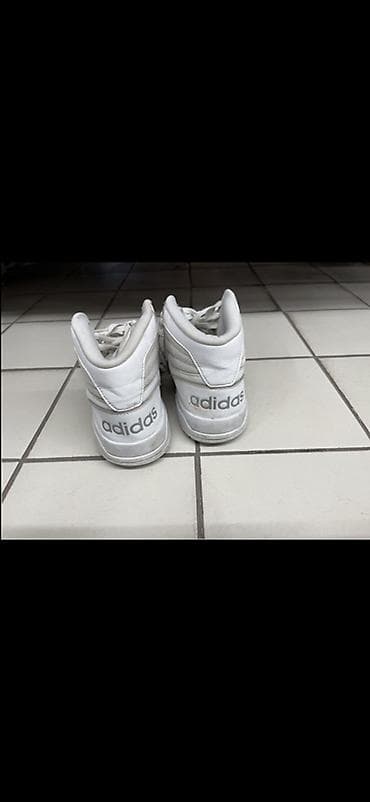 Мырзалардын бут кийими: Эркектердин кроссовкасы, 42, 42.5, 43, Adidas, Колдонулган, түсү - Ак, Өзү алып кетүү — 5