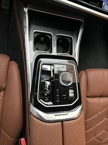 BMW: BMW i7: 2023 г., 3 л, Автомат, Бензин, Седан — 6