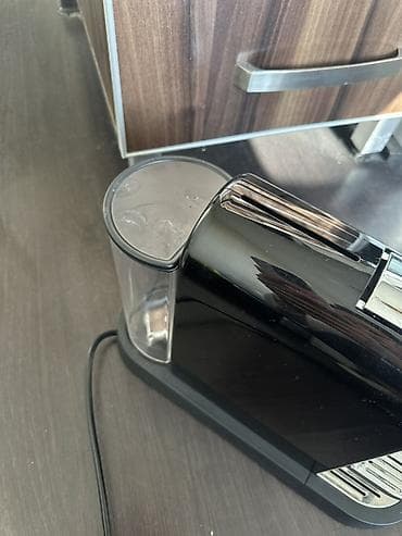 nokia mini: Капсульная кофемашина Nespresso (линейка CitiZ) - Компактный корпус в — 2