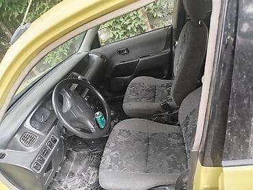 Продажа авто: Daihatsu Sirion: 1999 г., 1 л, Механика, Бензин, Хэтчбэк — 4