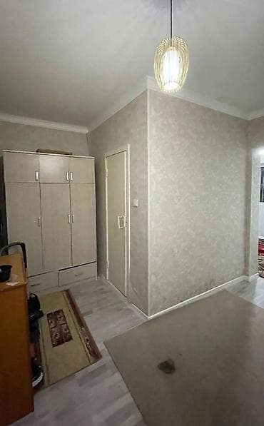 Батирлер: 2 бөлмө, 65 м², 12-мкр 106-серия, 1 кабат, Евро оңдоо — 4