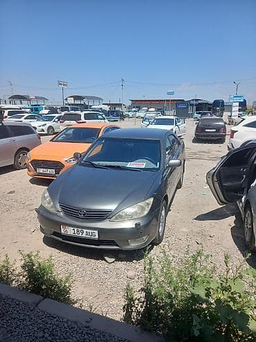 Toyota Camry: 2005 г., 2.4 л, Механика, Бензин, Седан — 8