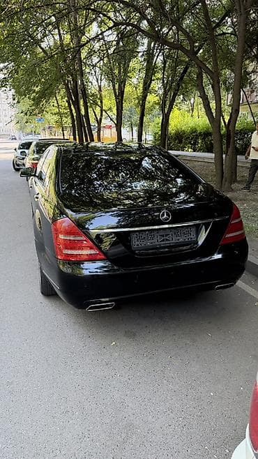 285 55 20: Mercedes-Benz S-Class: 2010 г., 5.5 л, Седан — 3