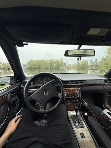 lexus gs 300 2006: Mercedes-Benz W124: 1991 г., 2.3 л, Автомат, Бензин, Седан — 4