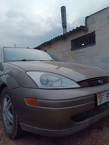 авто чехолдор: Ford Focus: 1995 г., 2 л, Автомат, Бензин, Хетчбек — 2