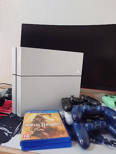 Портативные консоли: Playstation 4 fat 1tb в комплекте 2(игры на диске) все провода (4 — 2