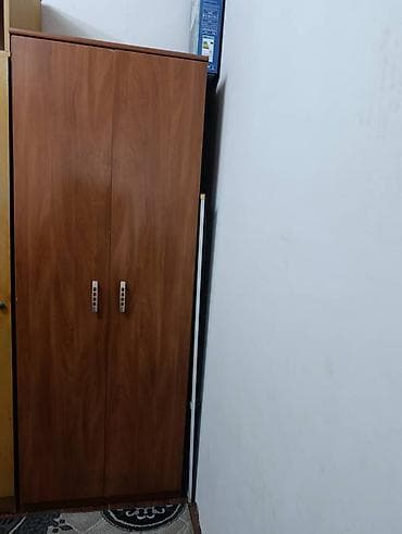 продаю прихожку: Гарнитур для прихожей, Б/у, Вешалка, ДСП, цвет - Коричневый — 2