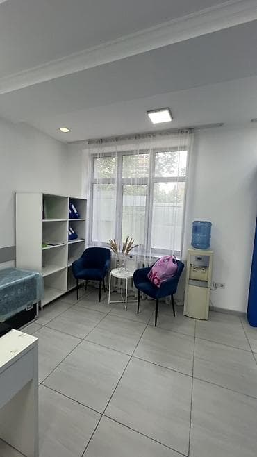 кабинет для массажа: Кабинет Для косметолога, В бизнес центре, 33 м², Долгосрочно, С отдельным входом — 3