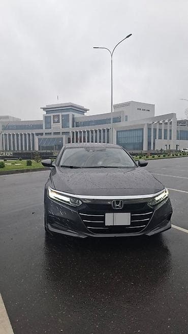 гостевой дом в караколе: Услуги авто с водителем 24/7. Поездки в аэропорт и по городу — 2