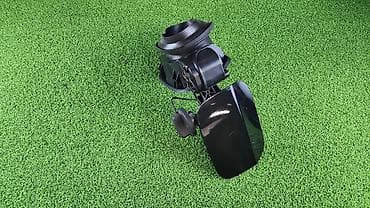 7 160 631 Е70 мех заслонки бензобака Год 2010 В отличном состоянии