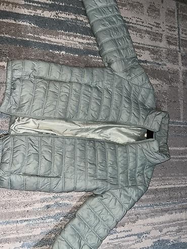 Дубленки: Ультралёгкие стёганые куртки без капюшона - Модель: прямой силуэт — 1