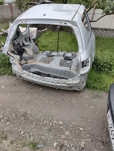 Унаа сатуу: Toyota Ipsum: 2003 г., 2.4 л, Автомат, Газ, Вэн/Минивэн — 7