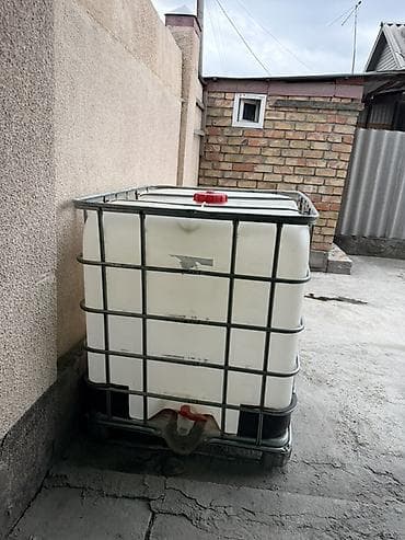 емкость пластиковая 500 л бу: Еврокуб 1000 т, Самовывоз — 2