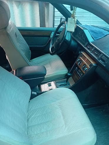mers e124: Mercedes-Benz W124: 1993 г., 2.2 л, Автомат, Бензин, Седан — 8