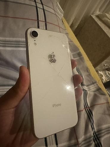 ipad case: IPhone Xr, Б/у, 64 ГБ, Белый, 79 % — 1