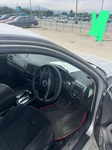 галф 2: Volkswagen Golf: 2002 г., 2 л, Автомат, Бензин, Хэтчбэк — 4