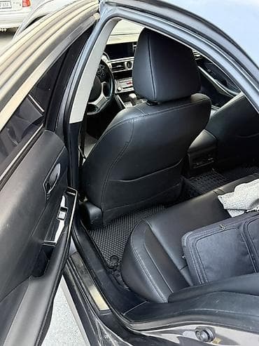 Продажа авто: Lexus IS: 2018 г., 2 л, Автомат, Бензин, Седан — 7