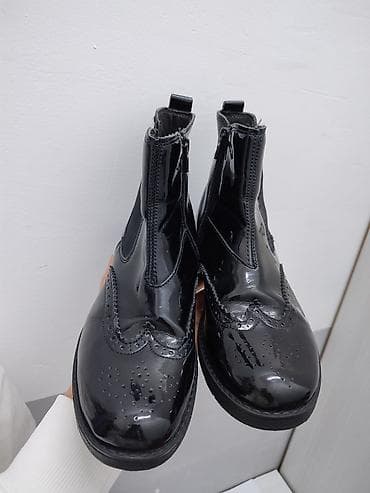 Сапоги: Деми лакированные черные сапоги Челси в идеальном состоянии — 2