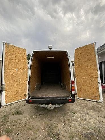Жеңил жүк ташуучу унаа, Mercedes-Benz, Стандарт, Колдонулган — 6