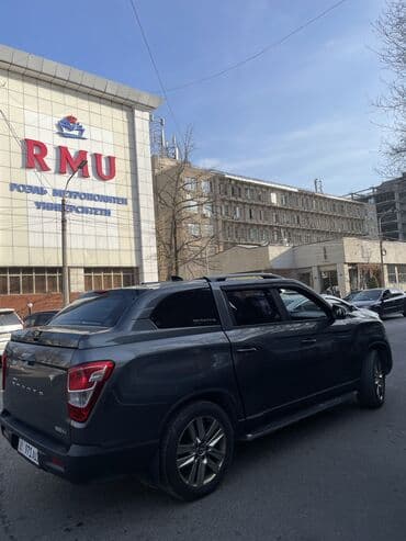 срочно продаю в связи с переездом: Ssangyong Rexton: 2019 г., 2.2 л, Автомат, Дизель, Пикап — 3
