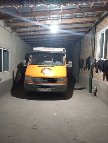 купить багажник на крышу авто в бишкеке: Грузовик, Mercedes-Benz, Стандарт, Б/у — 6