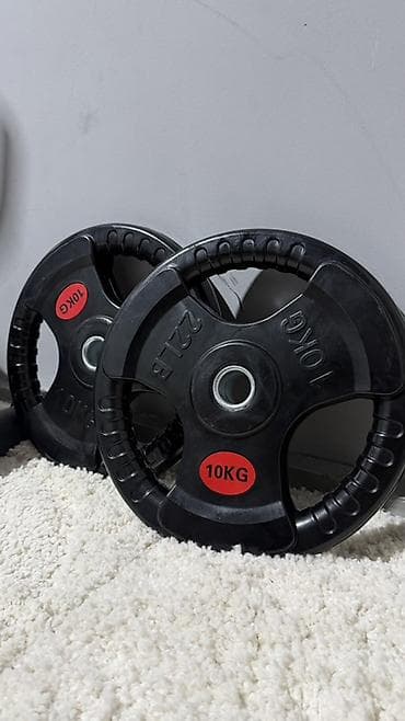 Спорт и отдых: Блины для штанги/грифа, 10 кг каждый (обозначение 10KG/22LB на — 1