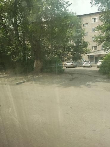 Аренда парковочного места во дворе жилого дома - Открытая наземная